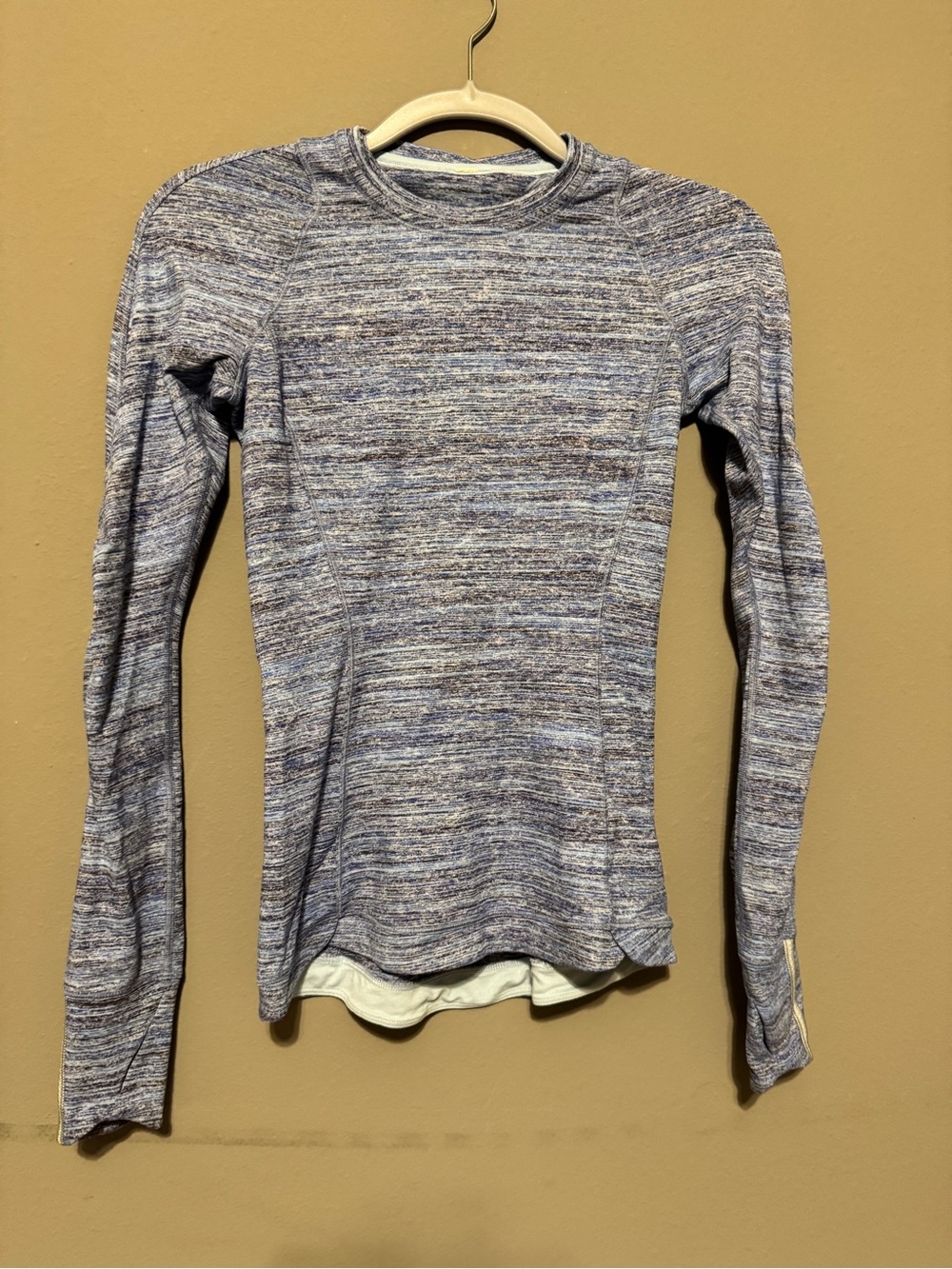 lululemon athletica Heathered Light Blue Long Sleeve Tee
